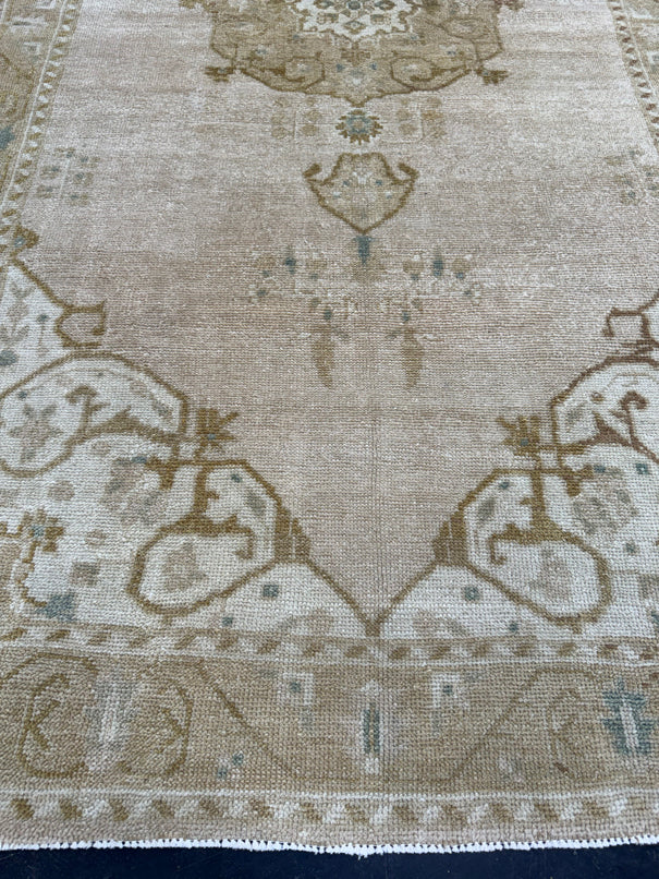 Turkish Vintage Rug 4'11" x 9'2" #24726