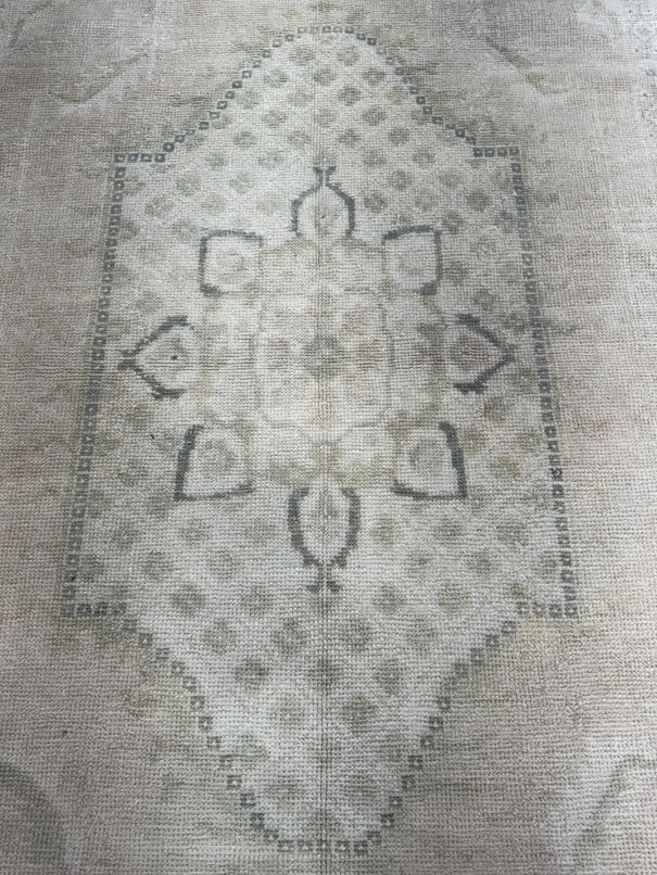 Turkish Vintage Rug 5'6" x 9'5" #24727