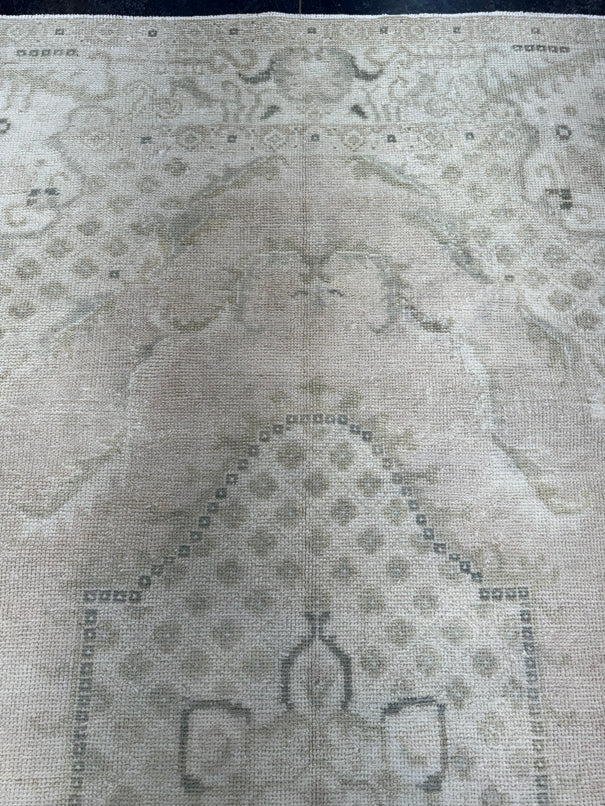 Turkish Vintage Rug 5'6" x 9'5" #24727