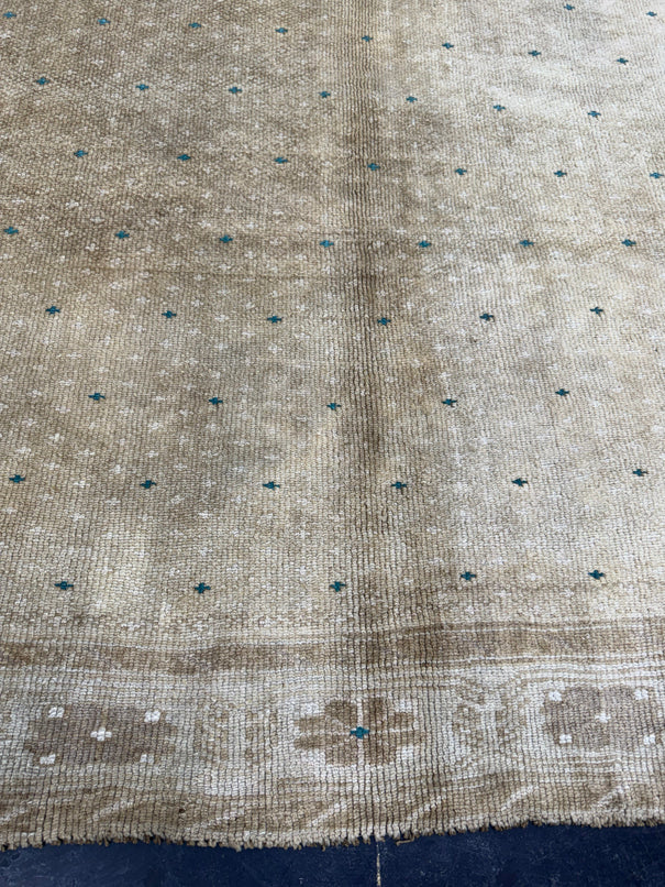 Turkish Vintage Rug 7' x 10' #24722