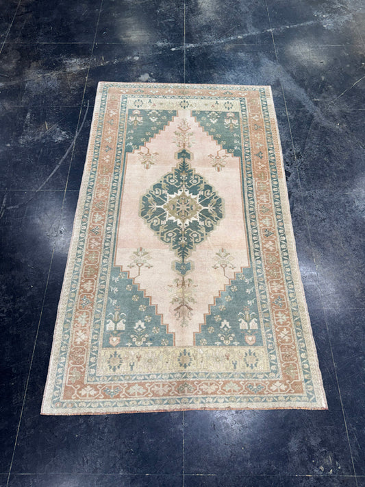 Turkish Vintage Rug 5'3" x 9' #24720