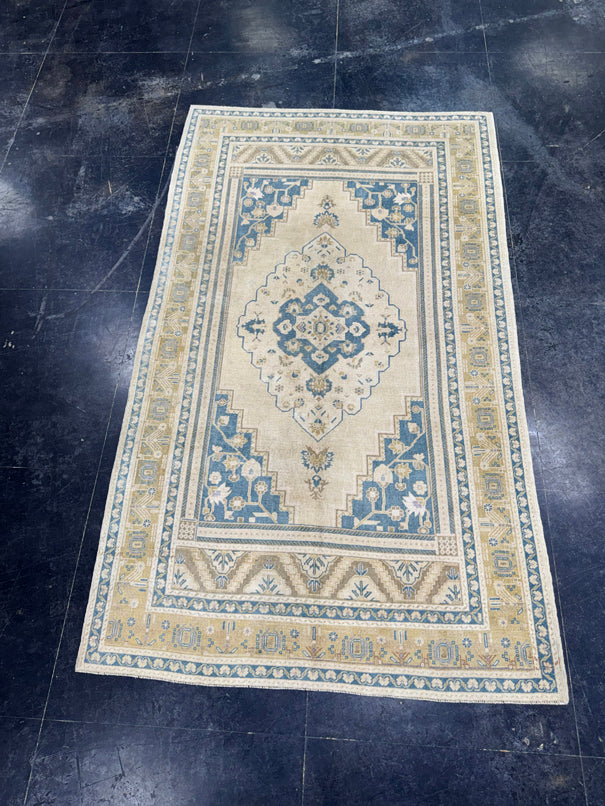 Turkish Vintage Rug 5'8" x 9'10" #24718