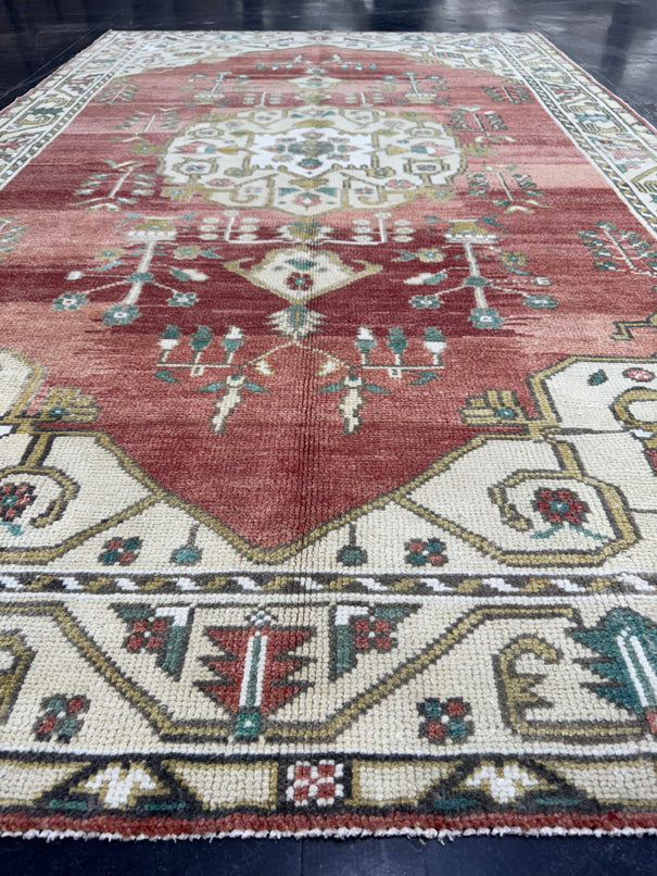 Turkish Vintage Rug 5'8" x 9'2" #24714