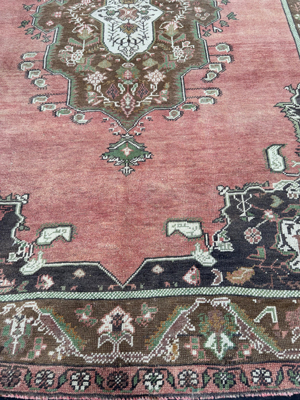 Turkish Vintage Rug 5'6" x 8'5" #24708
