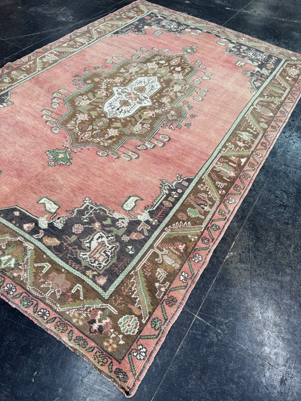 Turkish Vintage Rug 5'6" x 8'5" #24708