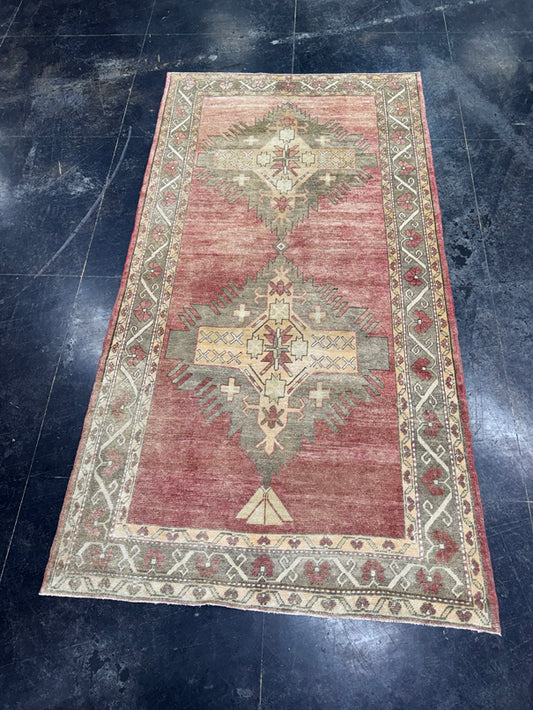 Turkish Vintage Rug 4'9" x 9'1" #24702