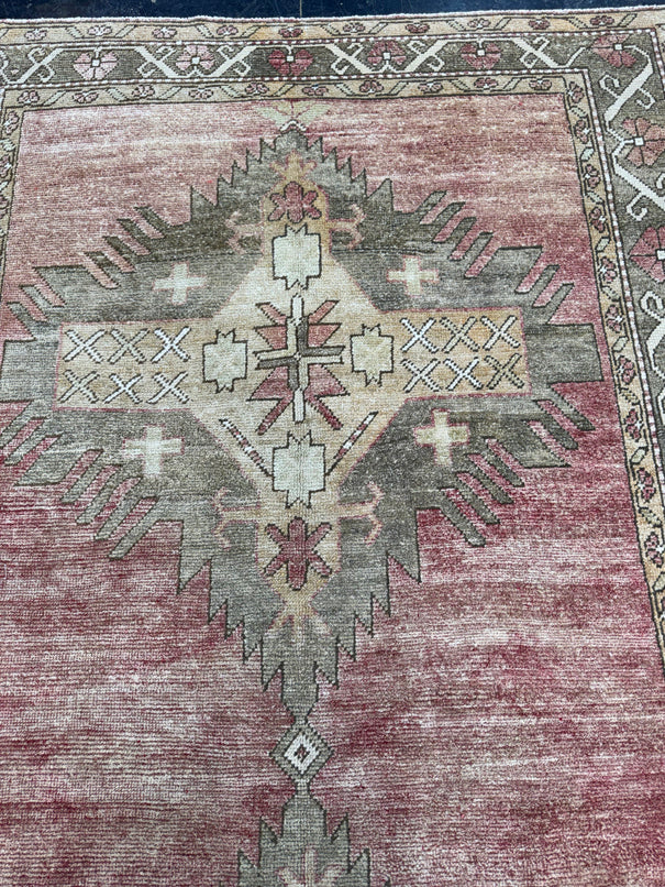 Turkish Vintage Rug 4'9" x 9'1" #24702
