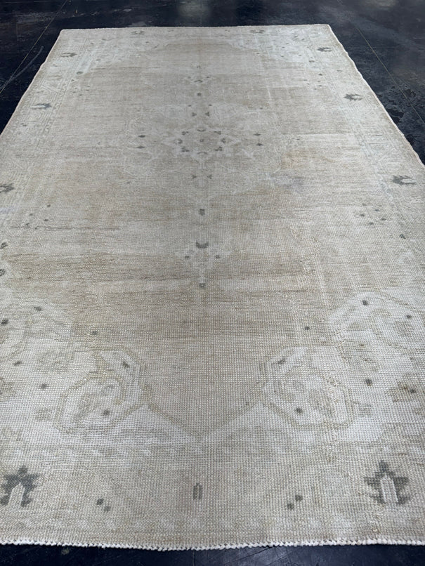 Turkish Vintage Rug 5'2" x 8'5" #24703