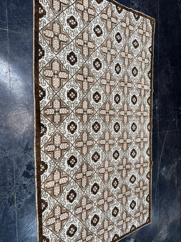 Turkish Vintage Rug 5' x 8'8'' #13108