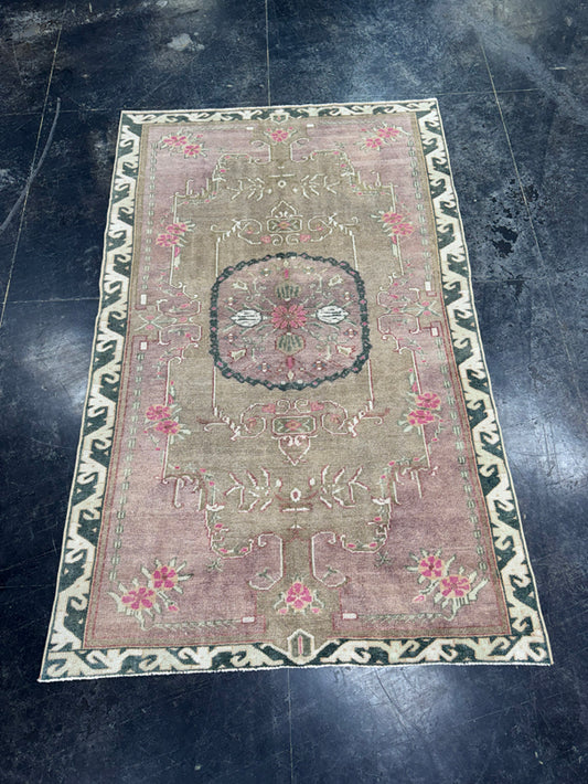 Turkish Vintage Rug 4'2'' x 6'8'' #13104