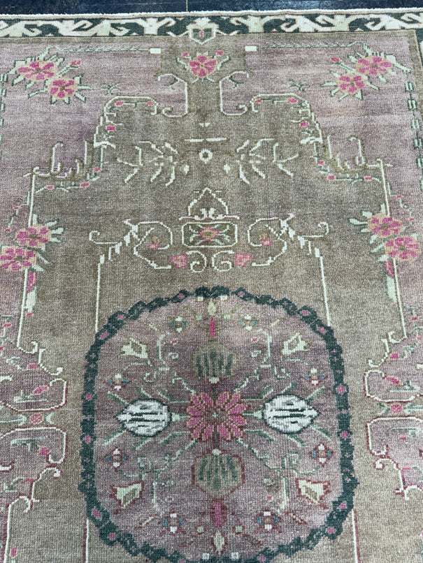 Turkish Vintage Rug 4'2'' x 6'8'' #13104
