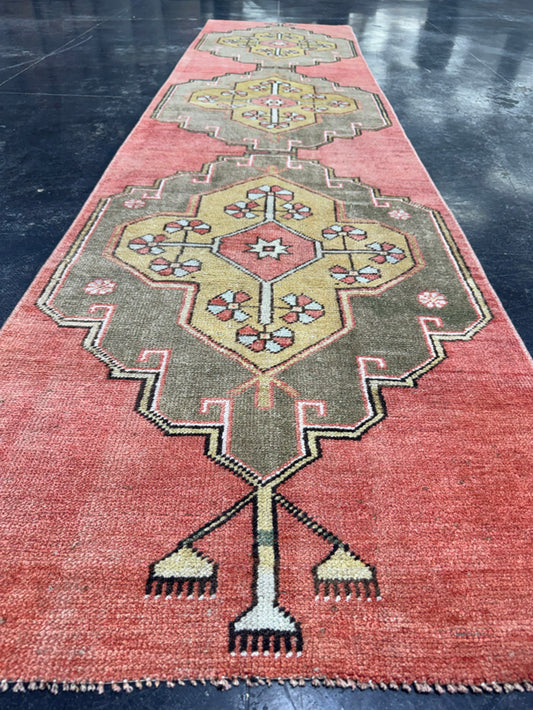 Turkish Vintage Runner Rug 2'6'' x 10'6'' #13102