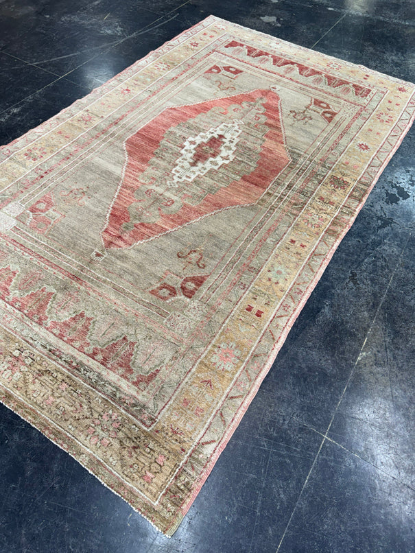 Turkish Vintage Rug 4'8'' x 7'11'' #13094