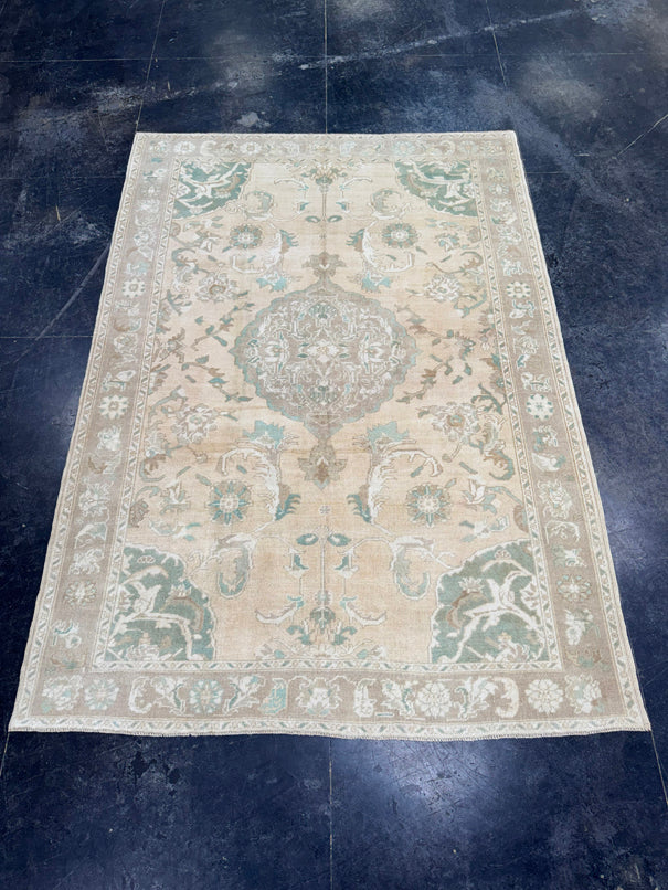 Turkish Vintage Rug 6' x 8'7'' #13111