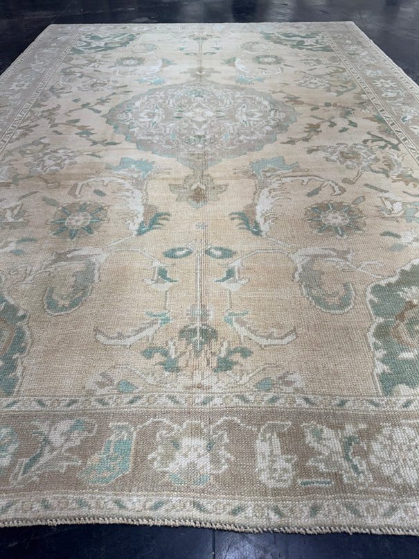 Turkish Vintage Rug 6' x 8'7'' #13111