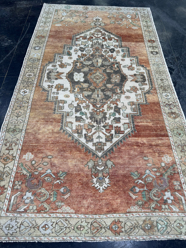 Turkish Vintage Rug 5'1'' x 9'6'' #13090
