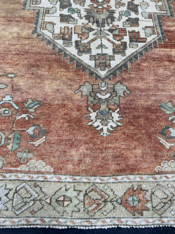 Turkish Vintage Rug 5'1'' x 9'6'' #13090