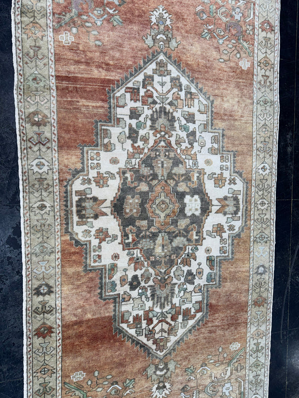 Turkish Vintage Rug 5'1'' x 9'6'' #13090