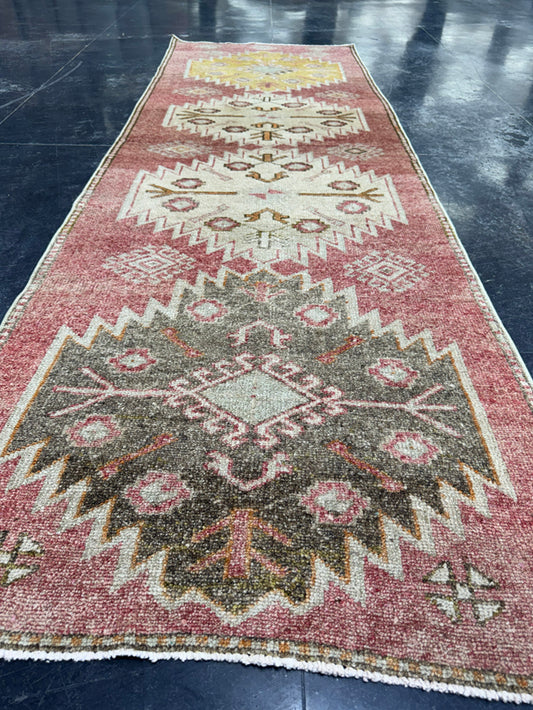 Turkish Vintage Runner Rug 3'1'' x 9'3'' #13081