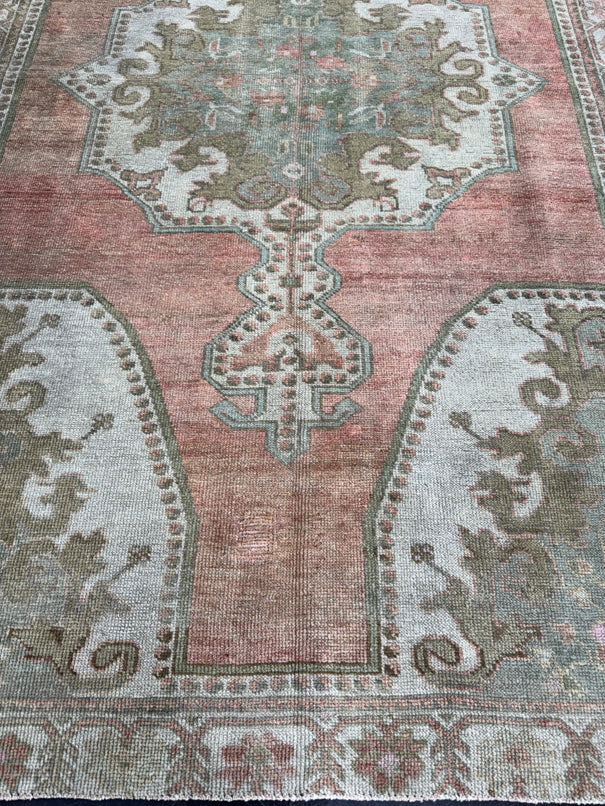 Turkish Vintage Rug 4'7'' x 7'6'' #13071