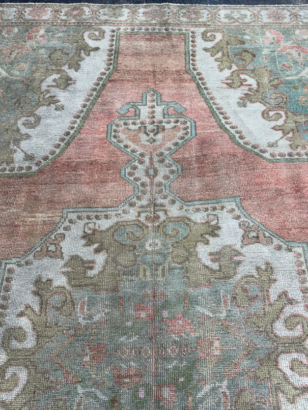 Turkish Vintage Rug 4'7'' x 7'6'' #13071