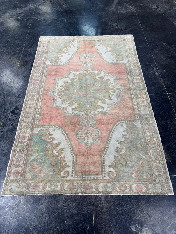 Turkish Vintage Rug 4'7'' x 7'6'' #13071