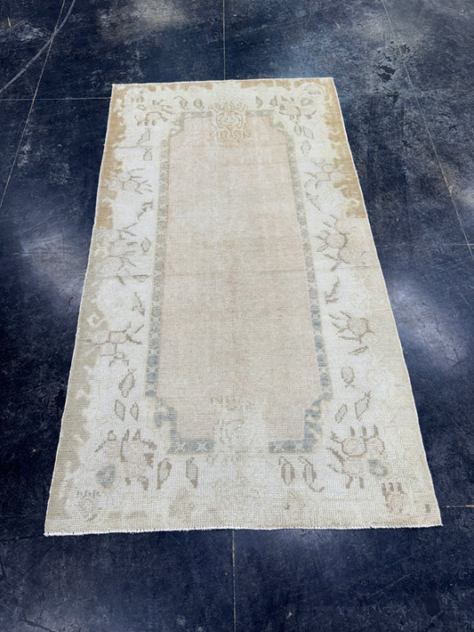 Turkish Vintage Rug 3'6'' x 6'6'' #13078