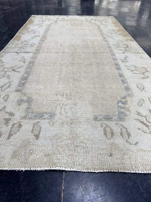 Turkish Vintage Rug 3'6'' x 6'6'' #13078