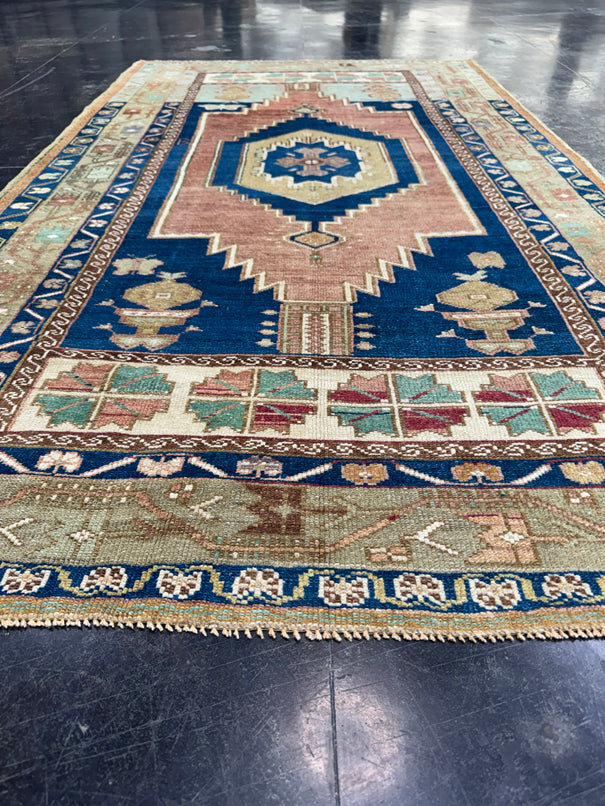 Turkish Vintage Rug 3'11'' x 7' #13070