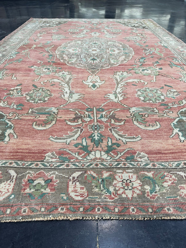 Turkish Vintage Rug 5'11'' x 9'4'' #13068