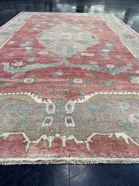 Turkish Vintage Rug 5'4'' x 8'6'' #13069