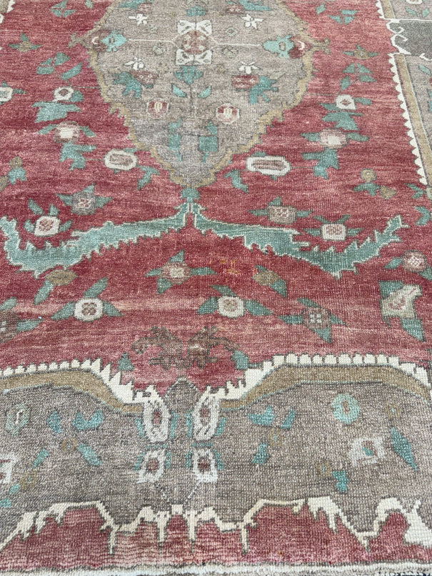 Turkish Vintage Rug 5'4'' x 8'6'' #13069