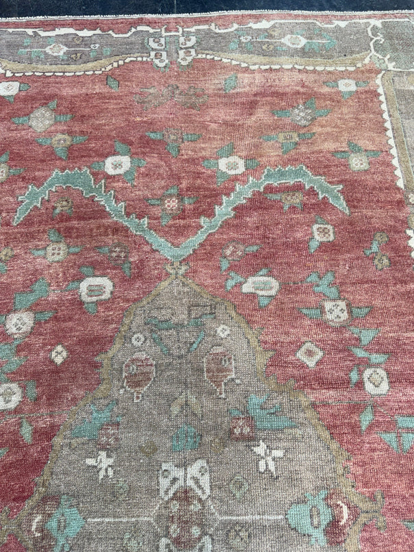 Turkish Vintage Rug 5'4'' x 8'6'' #13069