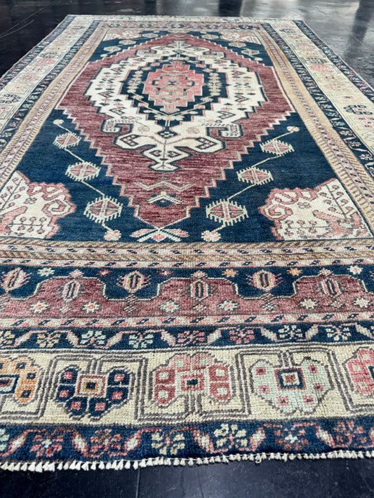 Turkish Vintage Rug 4'6'' x 8'1'' #13066