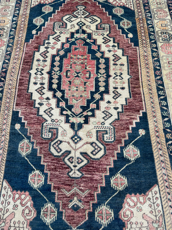 Turkish Vintage Rug 4'6'' x 8'1'' #13066