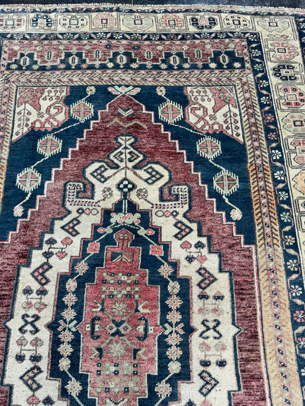 Turkish Vintage Rug 4'6'' x 8'1'' #13066