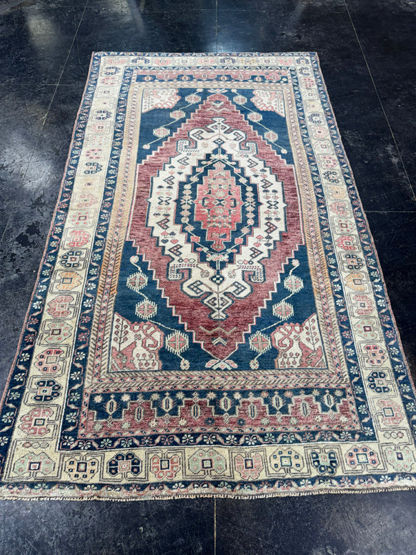 Turkish Vintage Rug 4'6'' x 8'1'' #13066