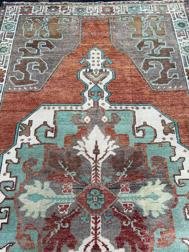 Turkish Vintage Rug 4'8'' x 9'3'' #13067