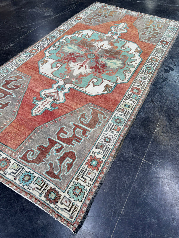 Turkish Vintage Rug 4'8'' x 9'3'' #13067