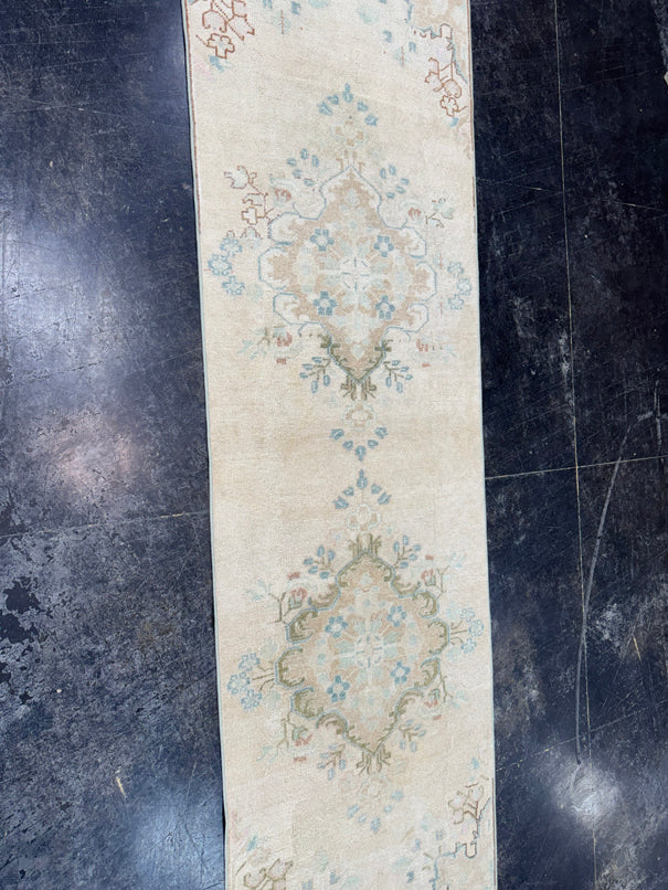 Turkish Vintage Runner Rug 2'11'' x 9'4'' #13077