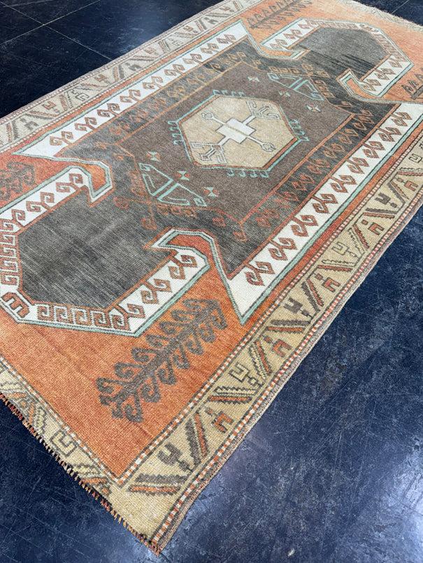 Turkish Vintage Rug 3'6'' x 6'3'' #13075