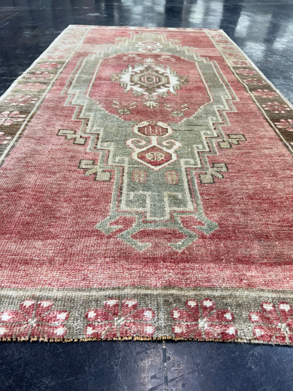 Turkish Vintage Rug 3' x 6' #13072