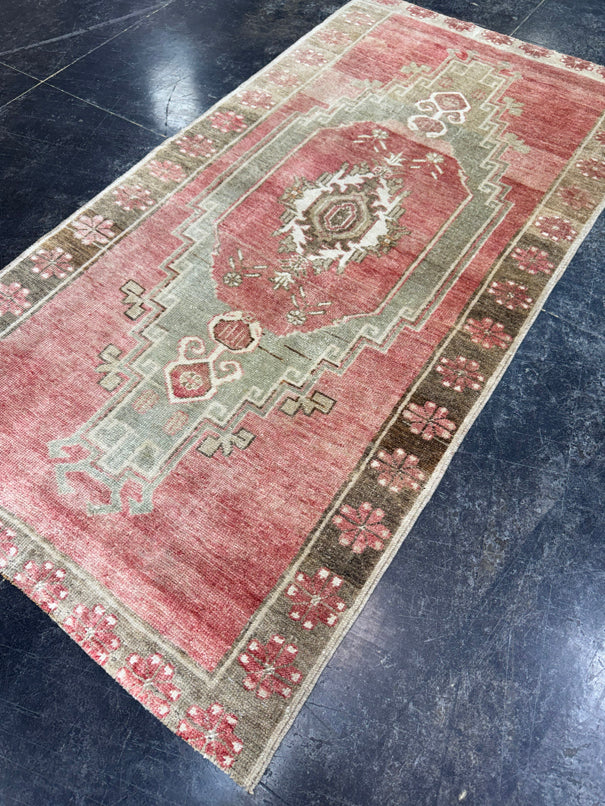 Turkish Vintage Rug 3' x 6' #13072