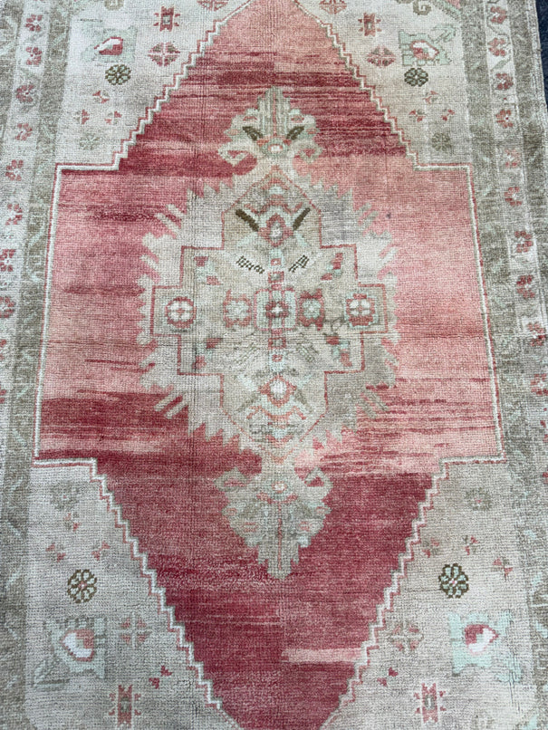 Turkish Vintage Rug 3'5'' x 6'3'' #13073