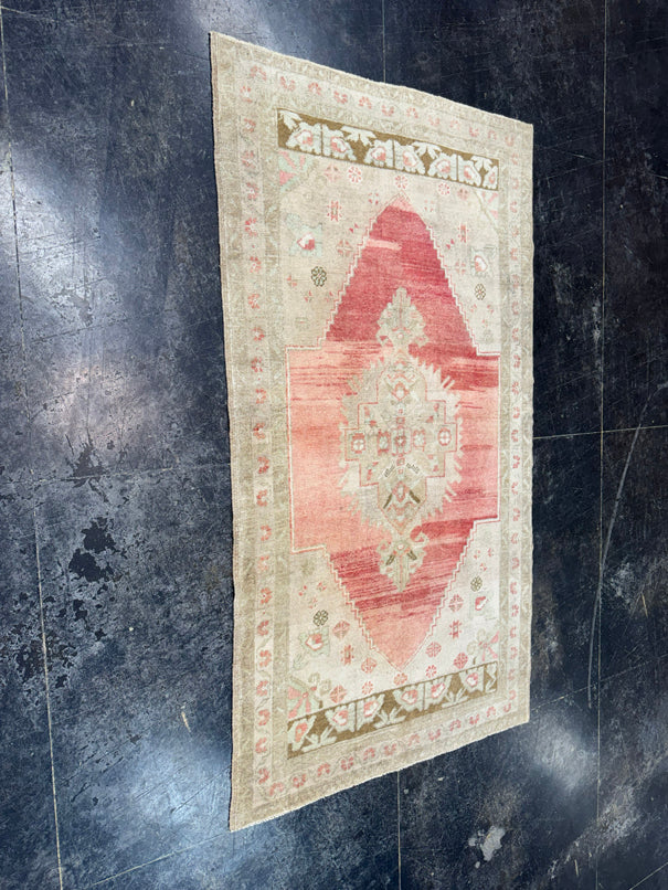 Turkish Vintage Rug 3'5'' x 6'3'' #13073