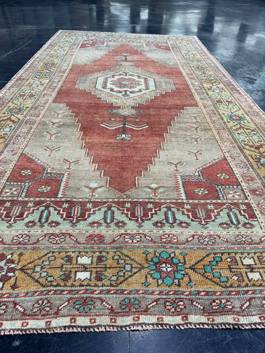 Turkish Vintage Rug 4'7'' x 8'11'' #13059
