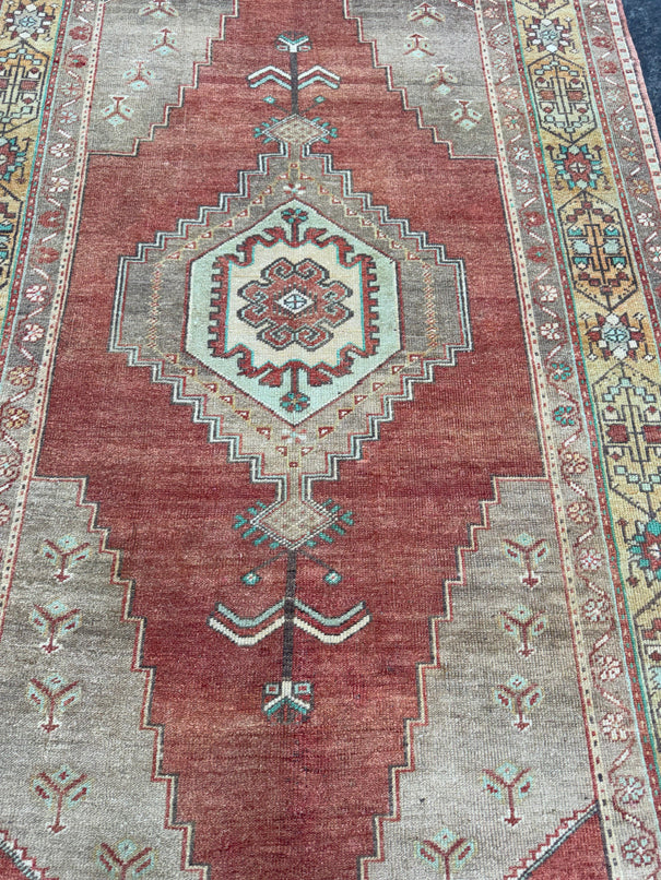 Turkish Vintage Rug 4'7'' x 8'11'' #13059