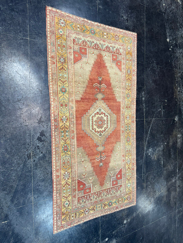 Turkish Vintage Rug 4'7'' x 8'11'' #13059