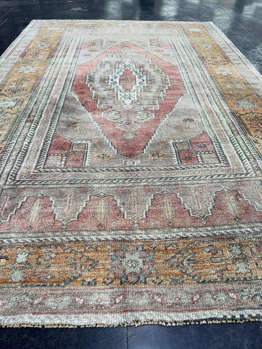 Turkish Vintage Rug 4'6'' x 6'8'' #13055