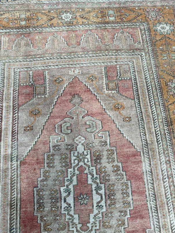 Turkish Vintage Rug 4'6'' x 6'8'' #13055